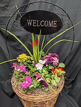 Welcome Garden Basket