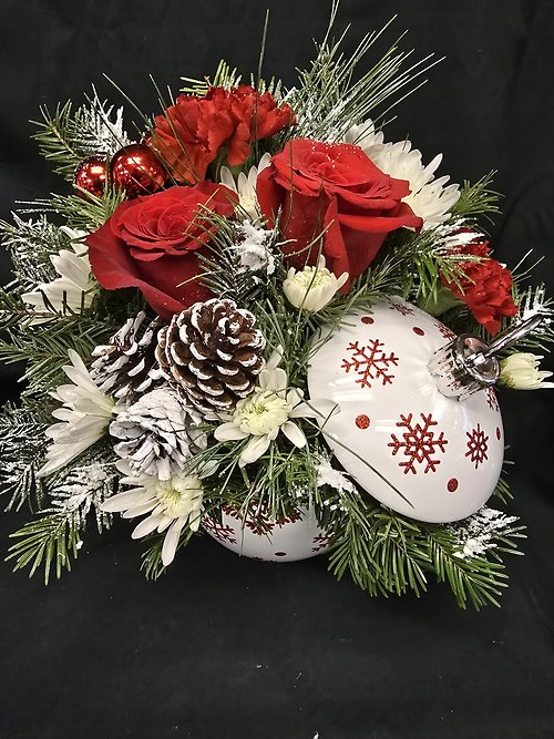 Teleflora\'s Sprinkle Sparkle Ornament Bouquet