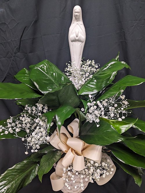 Peaceful Madonna TableTop Plant