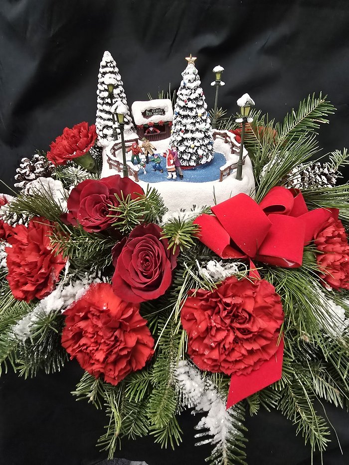 Teleflora\'s Thomas Kincade Oh What Fun