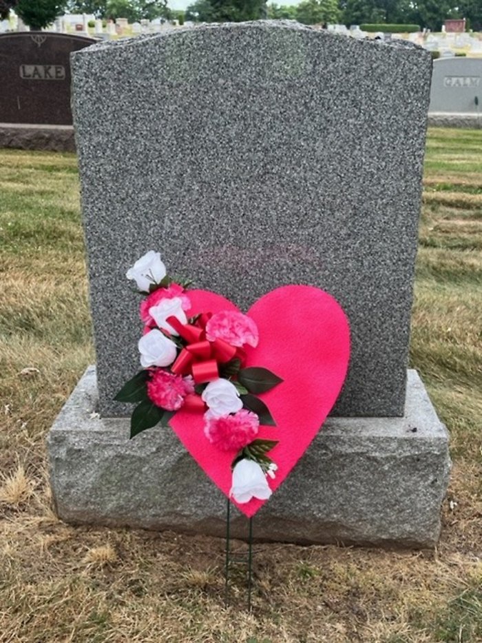 Cemetery Tribute Heart