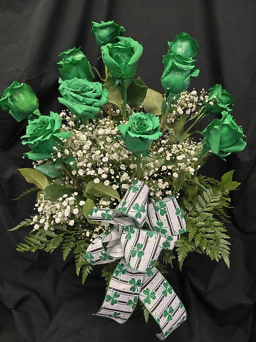 Dozen Green Roses in a Vase