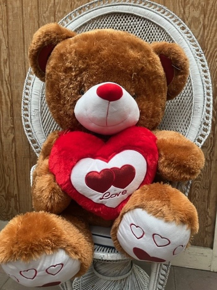 XL Bear With Heart (Brown)
